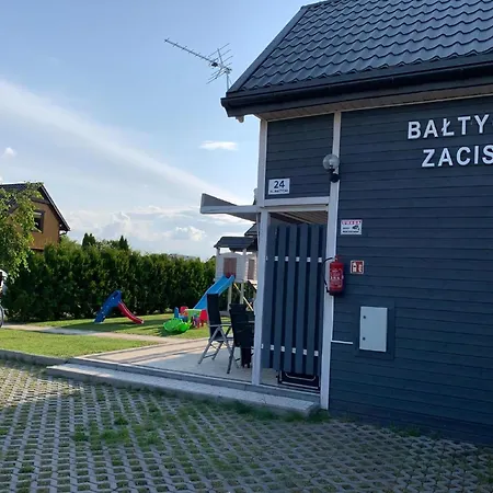 Komfortables An Der Ostseekueste Dom wakacyjny *